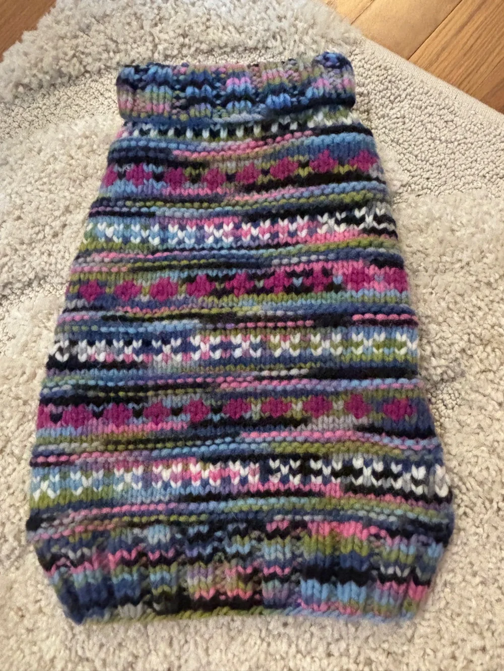 Chilly Dog Multi-Color Fair Isle Knit Sweater - Pink & Blue- EUC - Medium